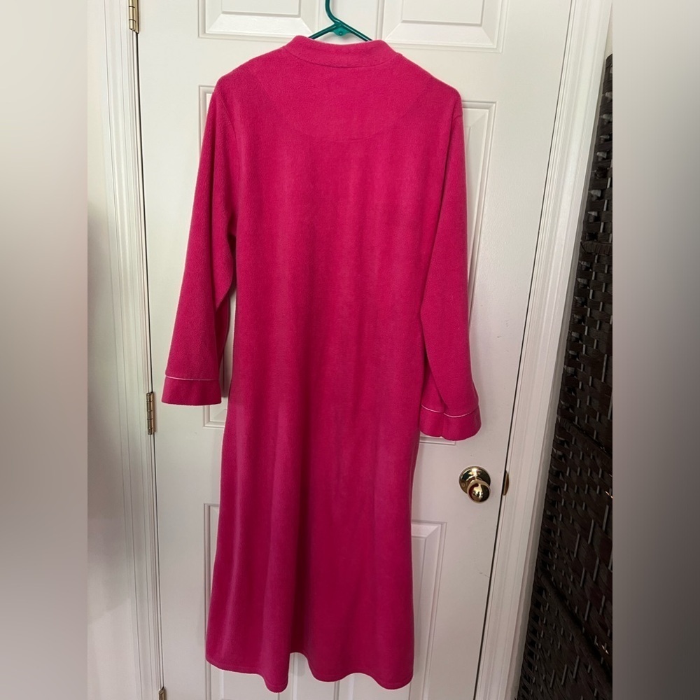 Anthony Richards Embroidered partial Zip-front sleep gown / lounger , Large - Picture 7 of 7